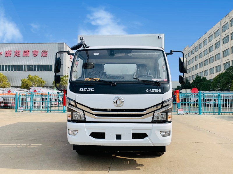 東風(fēng)多利卡4.2米爆破器材運(yùn)輸車(chē)