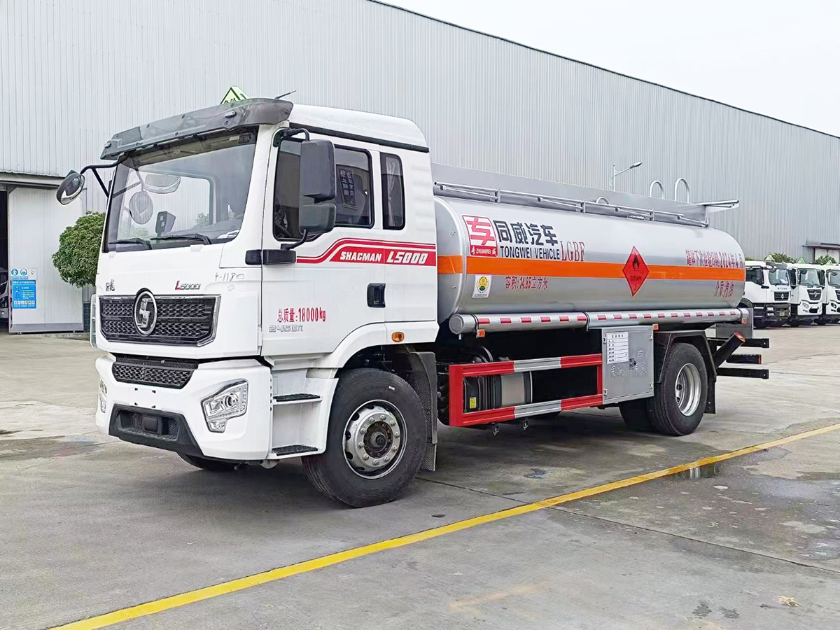 陜汽德龍12噸油罐車